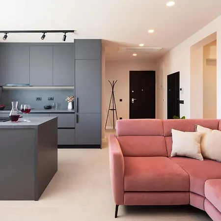 Apartamento Silba Three Bedroom With Private Jacuzzi Zadar