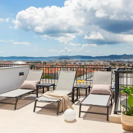 Apartment Silba Three Bedroom With Private Jacuzzi *