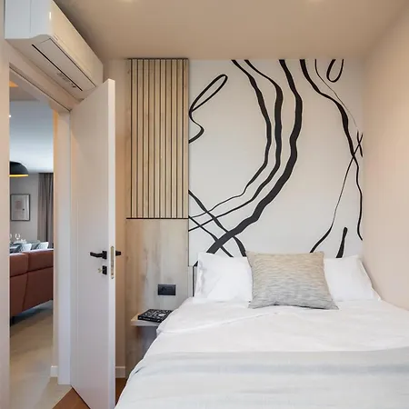 Silba Three Bedroom With Private Jacuzzi Apartment