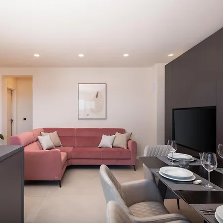 Silba Three Bedroom With Private Jacuzzi * Zadar