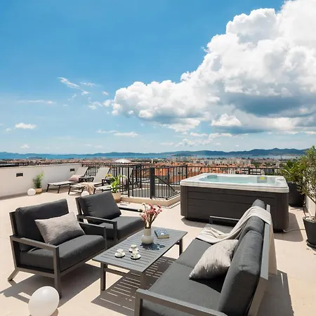 Silba Three Bedroom With Private Jacuzzi Zadar