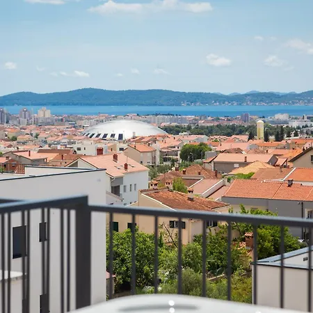 Silba Three Bedroom With Private Jacuzzi *